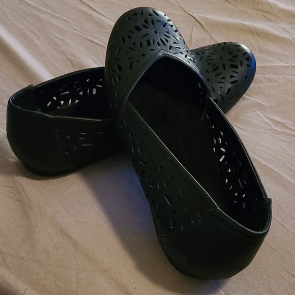 Easy Street flats - Picture 4 of 5